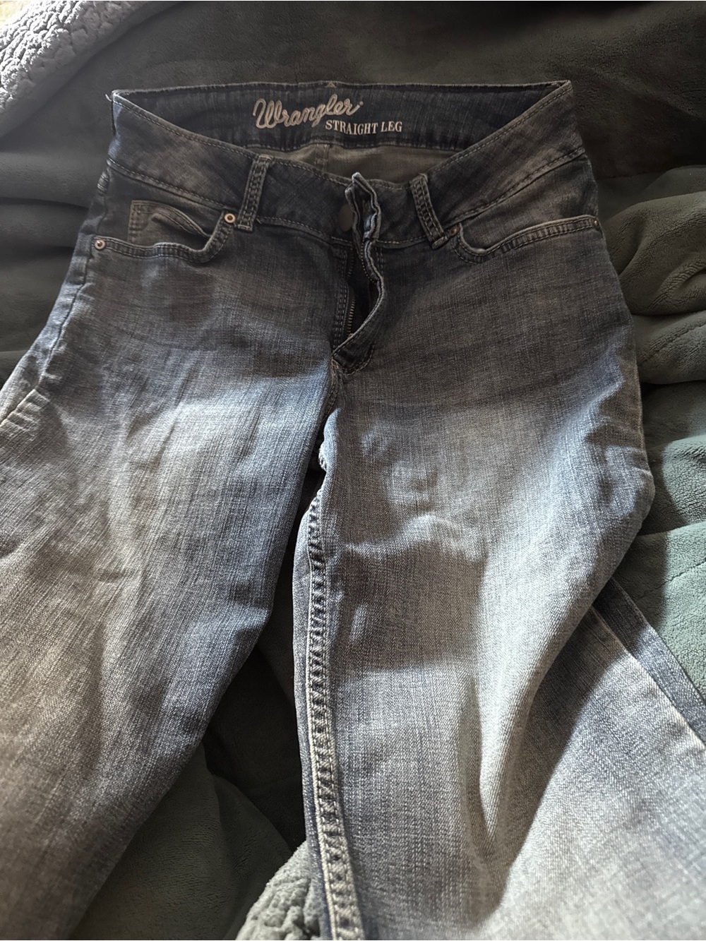 Wrangler Women's Straight Leg Jeans in Washed Gray-Blue